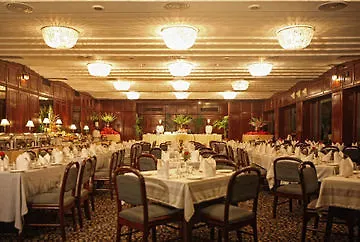 Hotel Clarks Varanasi Limited